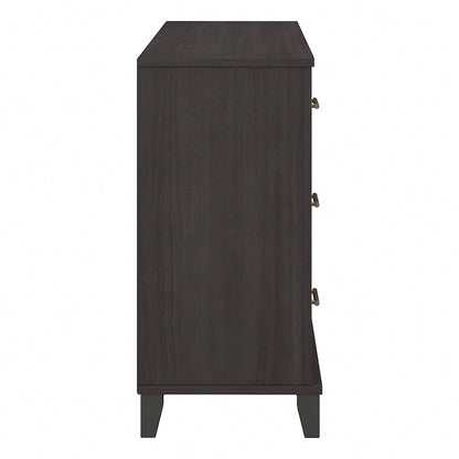 Commode grise texturée à grain de bois de style transitionnel