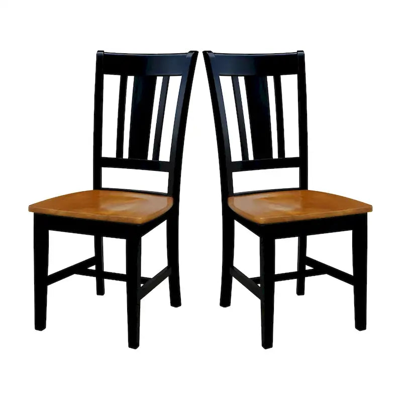 Chaises à dossier en bois massif, deux chaises par lot